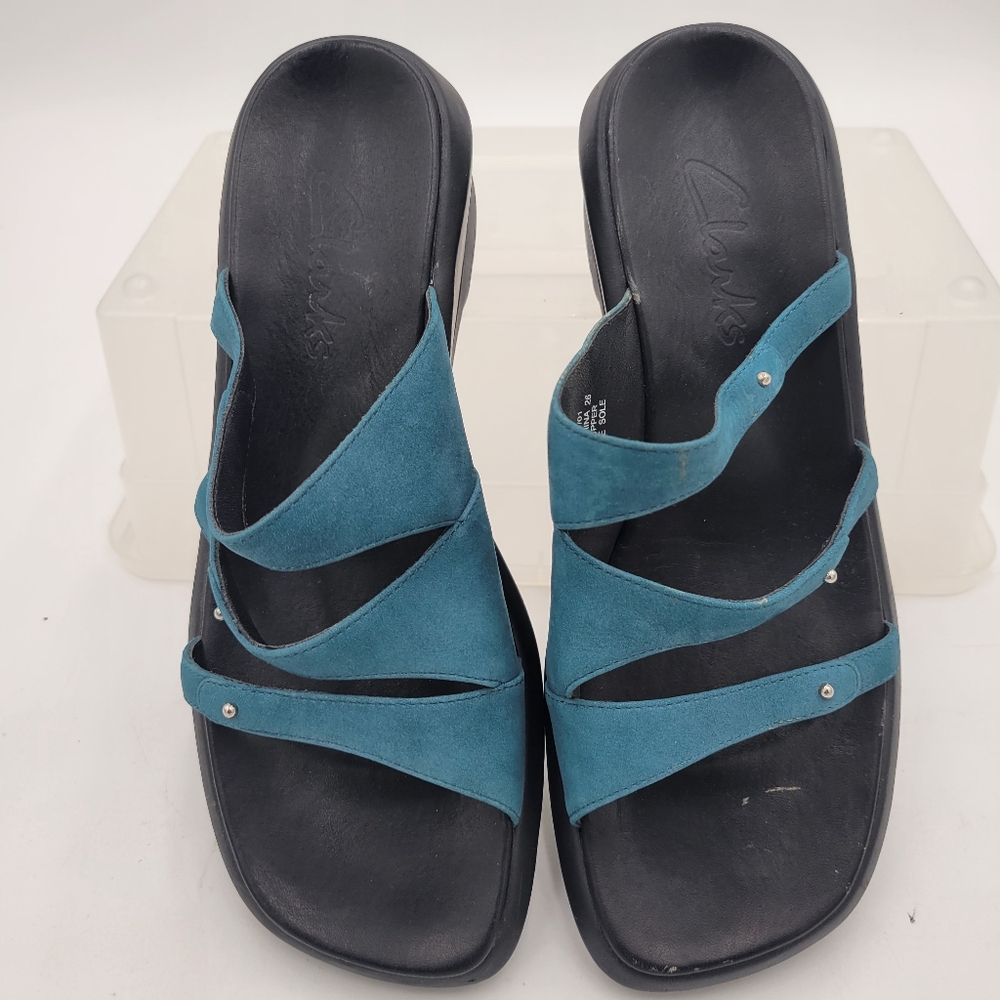 Vintage 2001 Womans Clarks Teal Slides Leather Upper (Suede) 32454 Size 7.5 - Picture 1 of 8